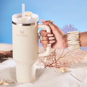 Stanley 40 oz. Quencher H2.0 FlowState Tumbler
